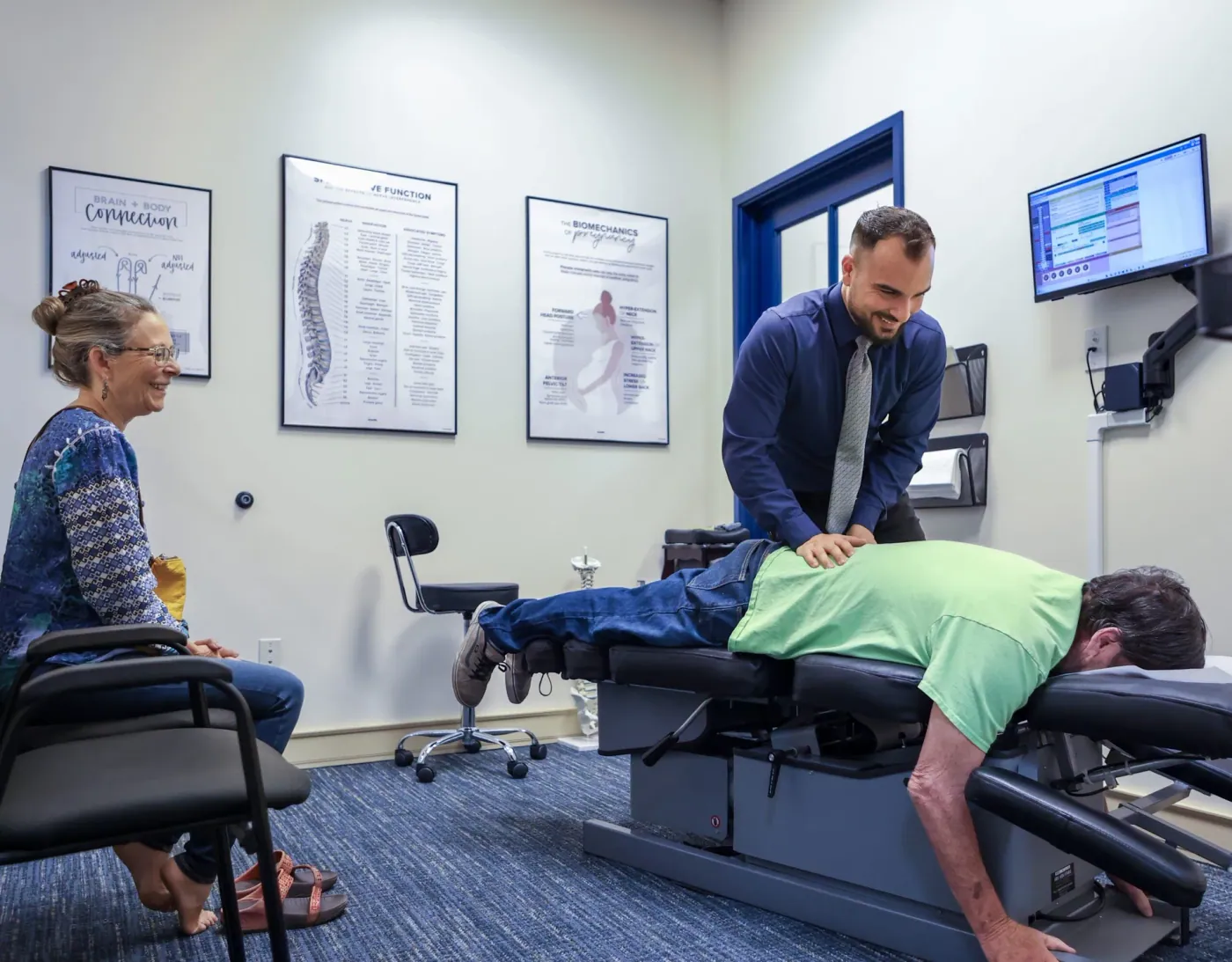 Dr. David Sedghi giving patient Sacro occipital treatment