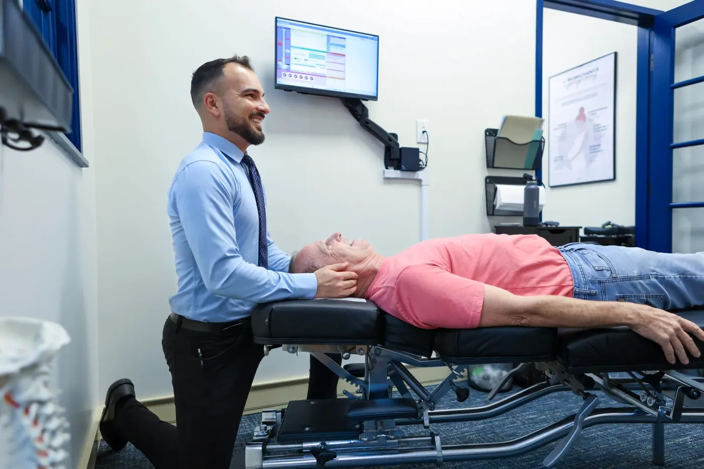 Dr. David Sedghi giving male patient adrenal fatigue treatment